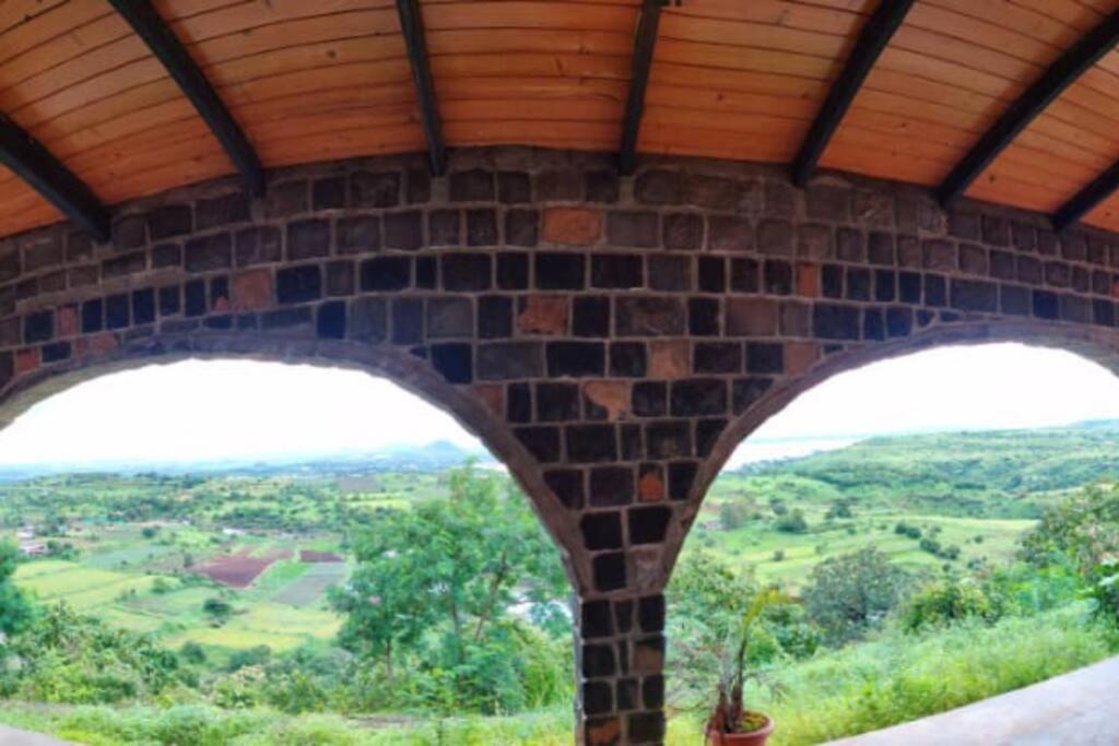 Eze Nof - A Hilltop Villa With 360º Water View Nashik Exterior foto