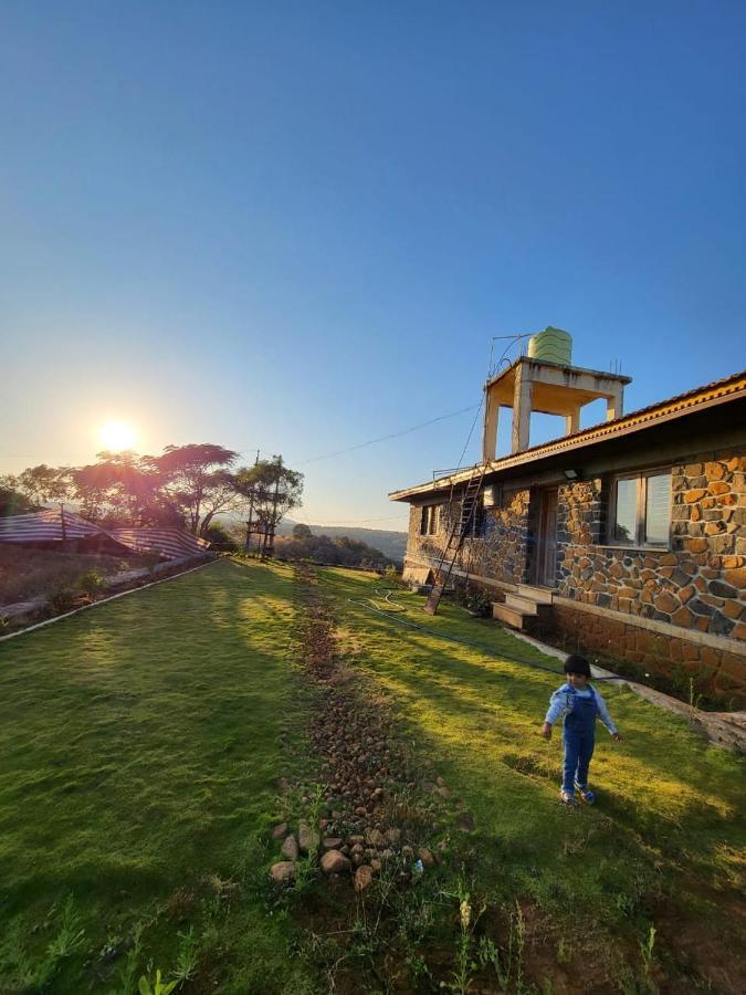 Eze Nof - A Hilltop Villa With 360º Water View Nashik Exterior foto